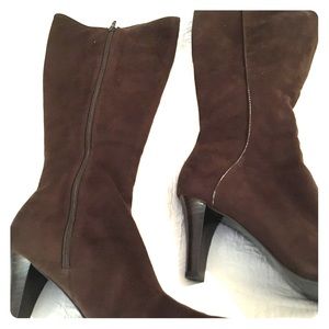 Women’s size 8 boots